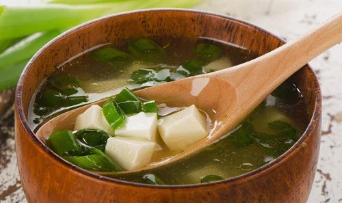 Súp miso tốt cho đường ruột của trẻ