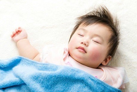 Sự phát triển giấc ngủ của mỗi trẻ thường sẽ rất khác nhau