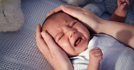 Trẻ quấy khóc đêm