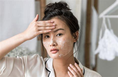 Nguy cơ gây ra mụn nếu tẩy tế bào chết với tần suất nhiều