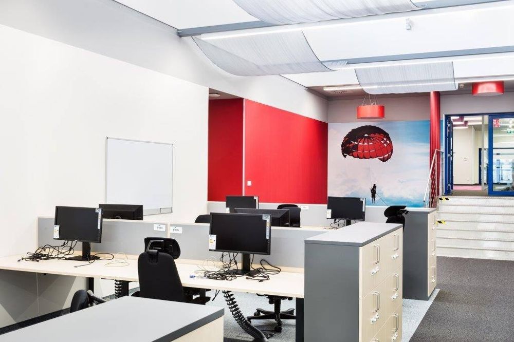 Talentnet Tuyển Dụng: Ngành Nghề có nhu cầu phát triển trong dịch bệnh COVID 19 - 1