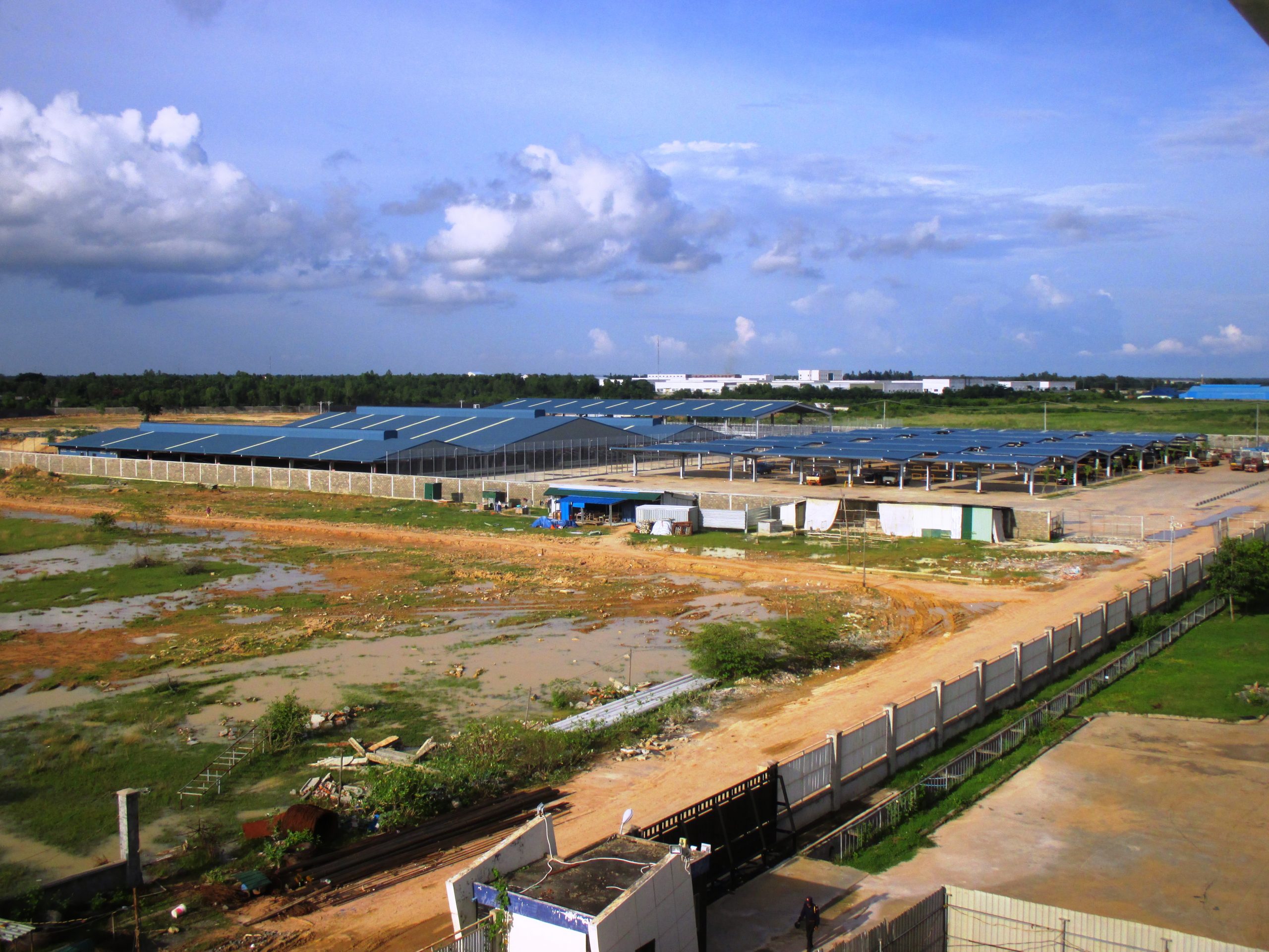 Nhà thép tiền chế (pre engineered steel buildings) giúp tối ưu diện tích trong thành phố