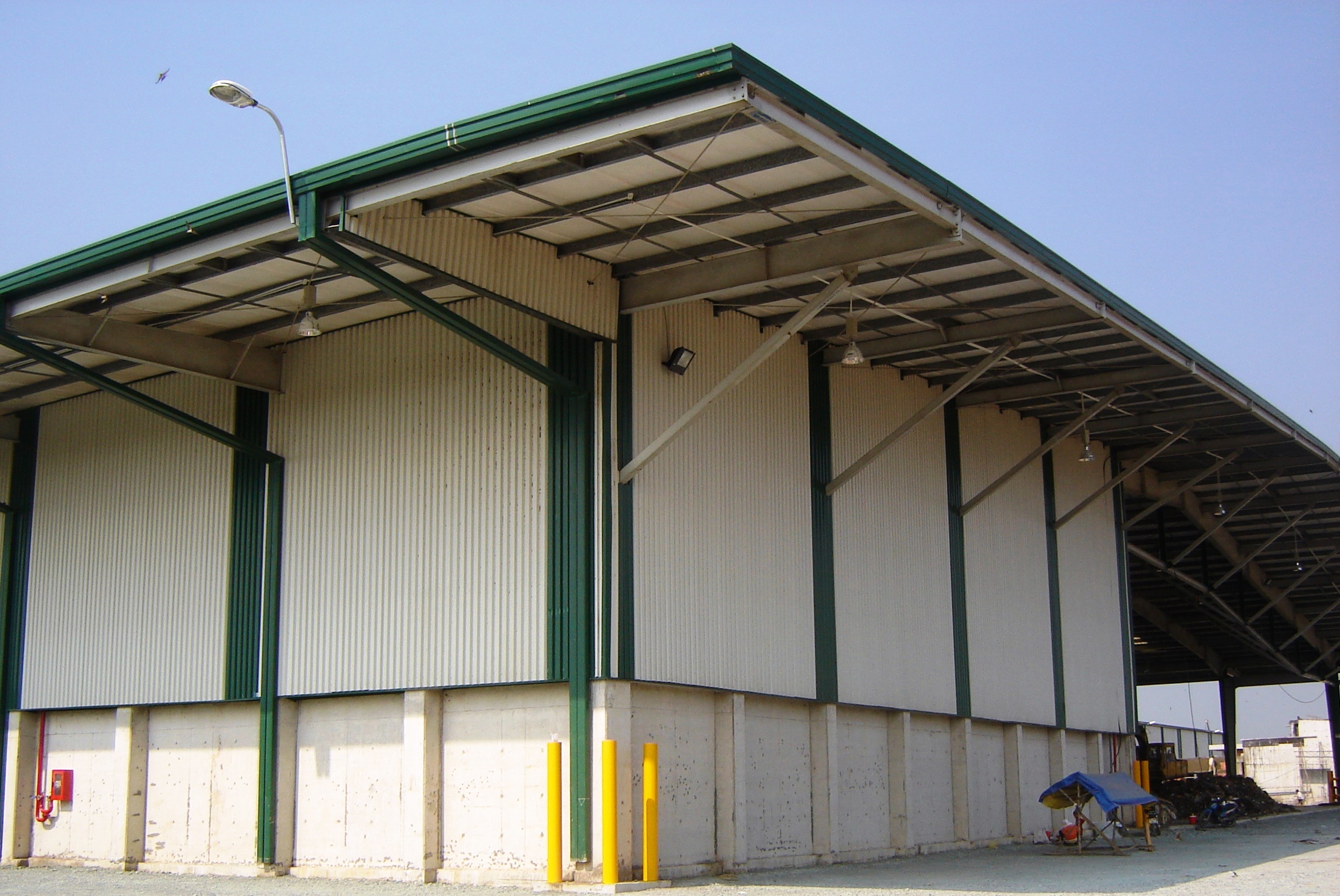 Tại sao tôn sàn deck của PEB Steel được đánh giá cao