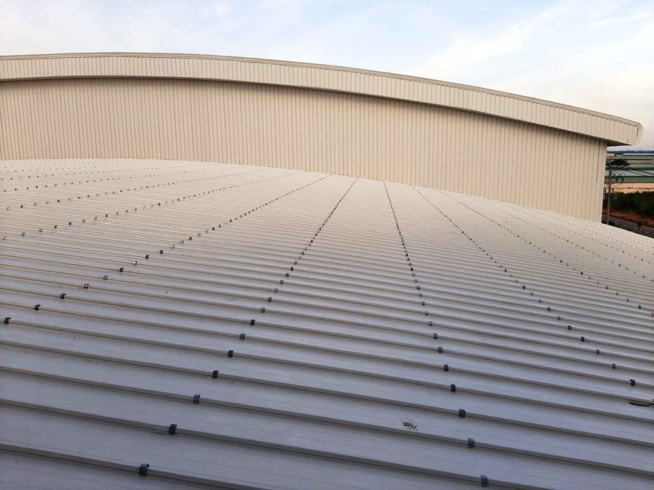 PEB Steel – cung cấp tôn sàn cho nhà tiền chế