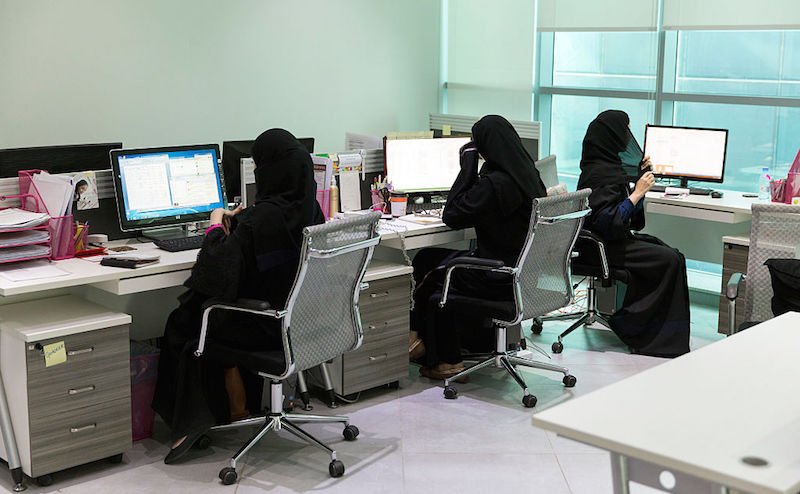 Thay Đổi Tư Duy Kinh Doanh Của Doanh Nghiệp Việt Cùng Thuê Ngoài Nguồn Nhân Sự (Hr Outsourcing Services)
