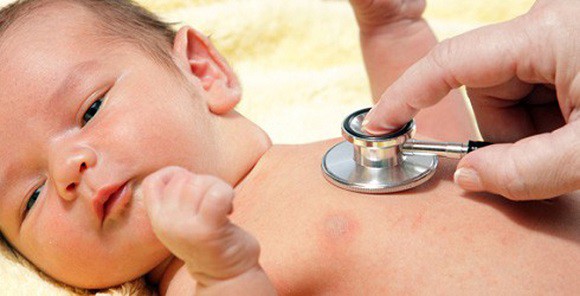 Biến Chứng Nguy Hiểm Thường Gặp Khi Trẻ Bị Cúm A Sốt Cao Không Hạ