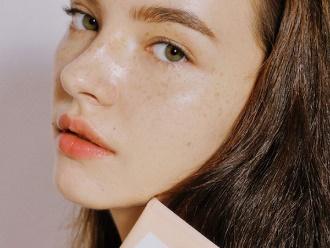 Kem Dưỡng Trắng Da Hada Labo: Ảnh Hưởng Của Melanin Trên Da
