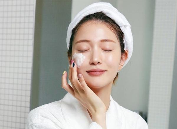 Thành Phần “Vàng” Của Kem Dưỡng Ẩm Tuổi Dậy Thì (P1)