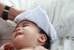 Tìm Hiểu Cách Chăm Sóc Trẻ Nhỏ Bị Sốt Virus