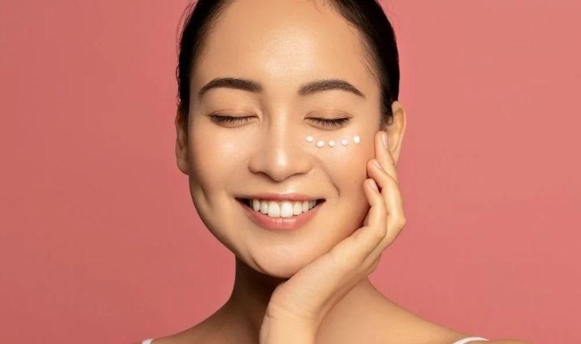 Kem dưỡng da cho da dầu nhạy cảm có nên dùng thường xuyên
